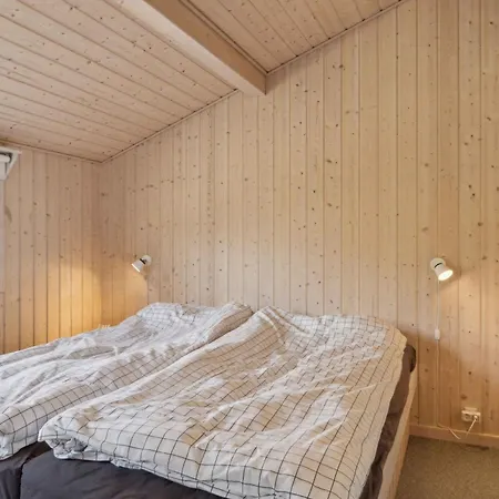 Front Row To The North Sea In Modern House *