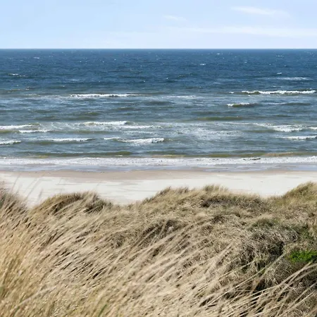 Front Row To The North Sea In Modern House